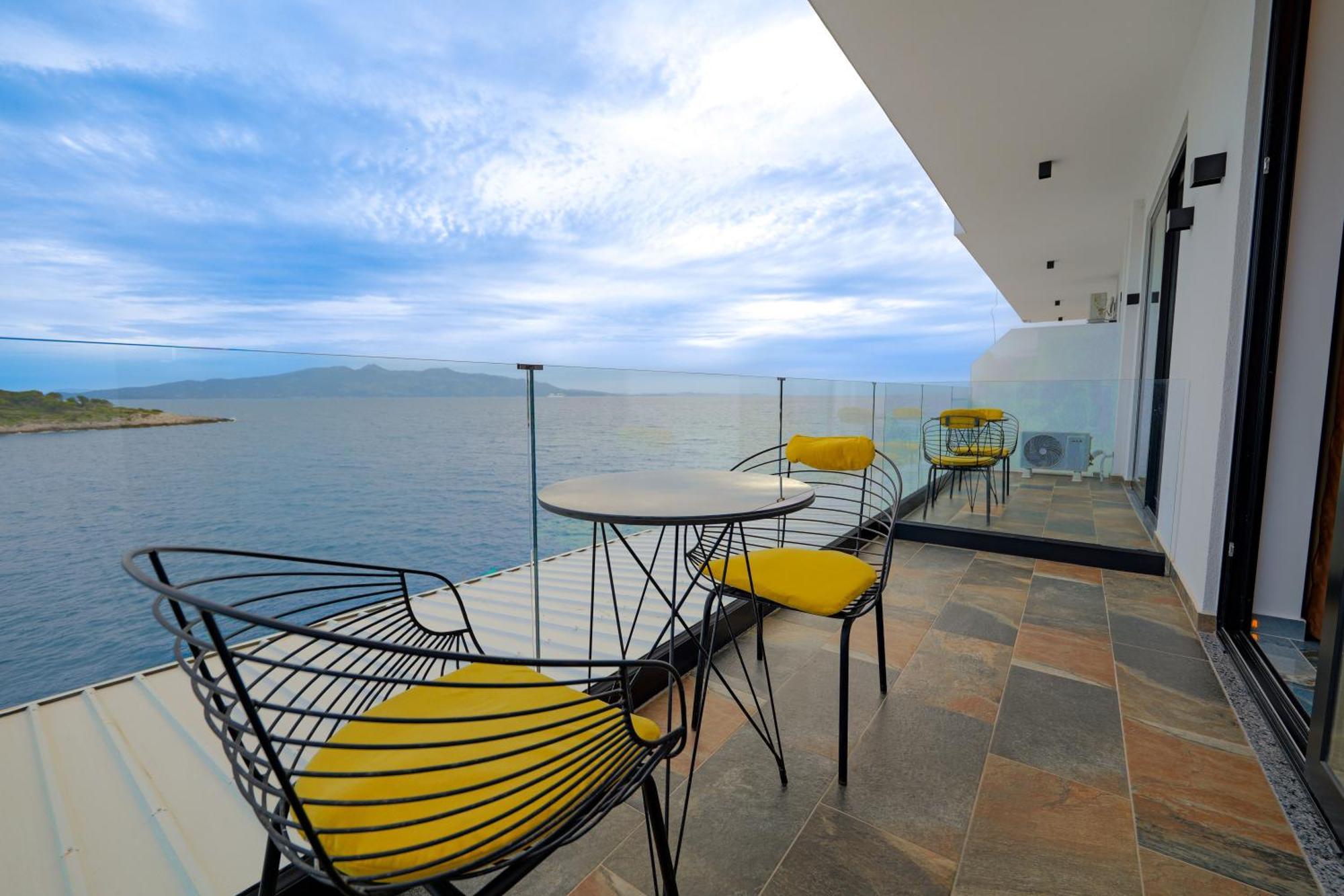 Siro Kerma Private Beach Villa Saranda Extérieur photo