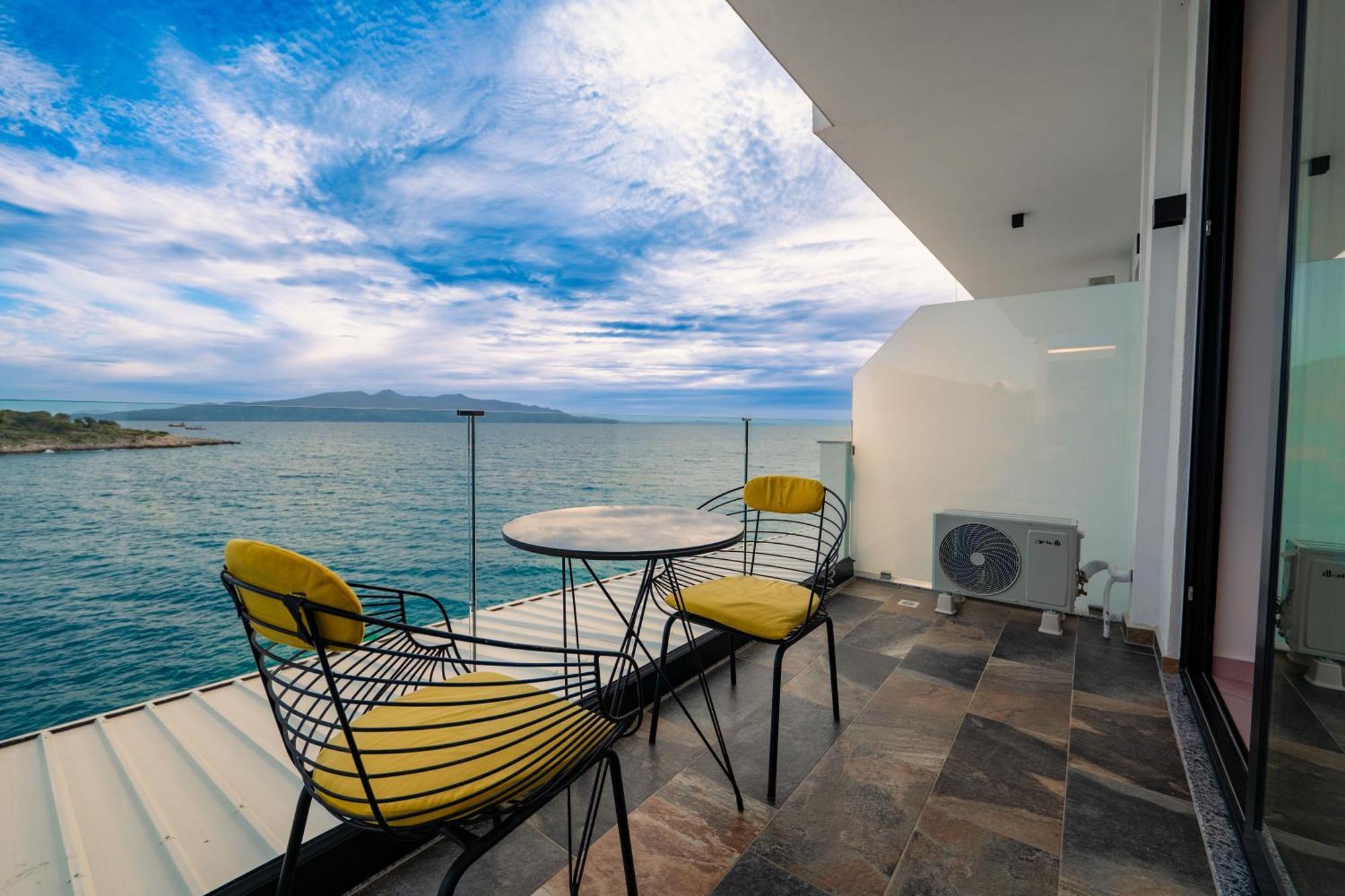 Siro Kerma Private Beach Villa Saranda Extérieur photo