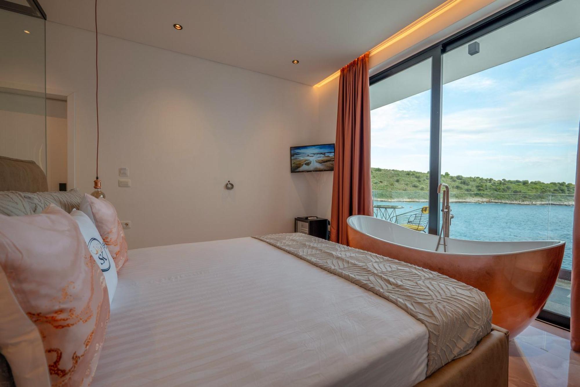 Siro Kerma Private Beach Villa Saranda Extérieur photo